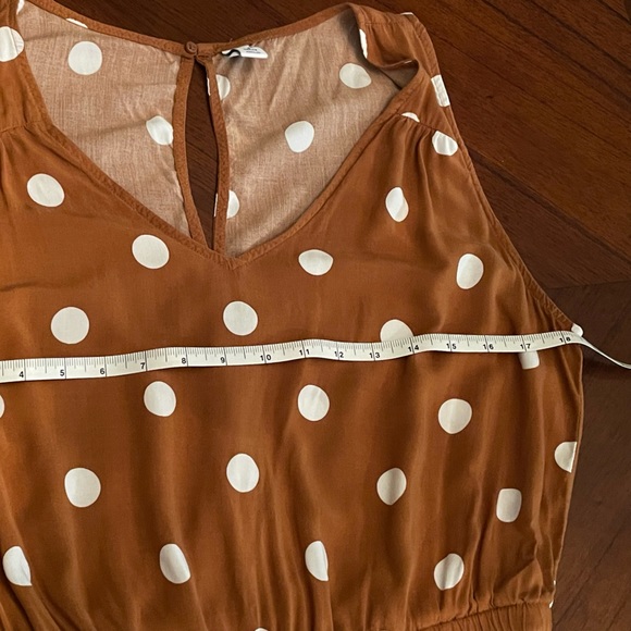 Burnt orange polka dot romper (with pockets!) size petite large - Picture 7 of 8